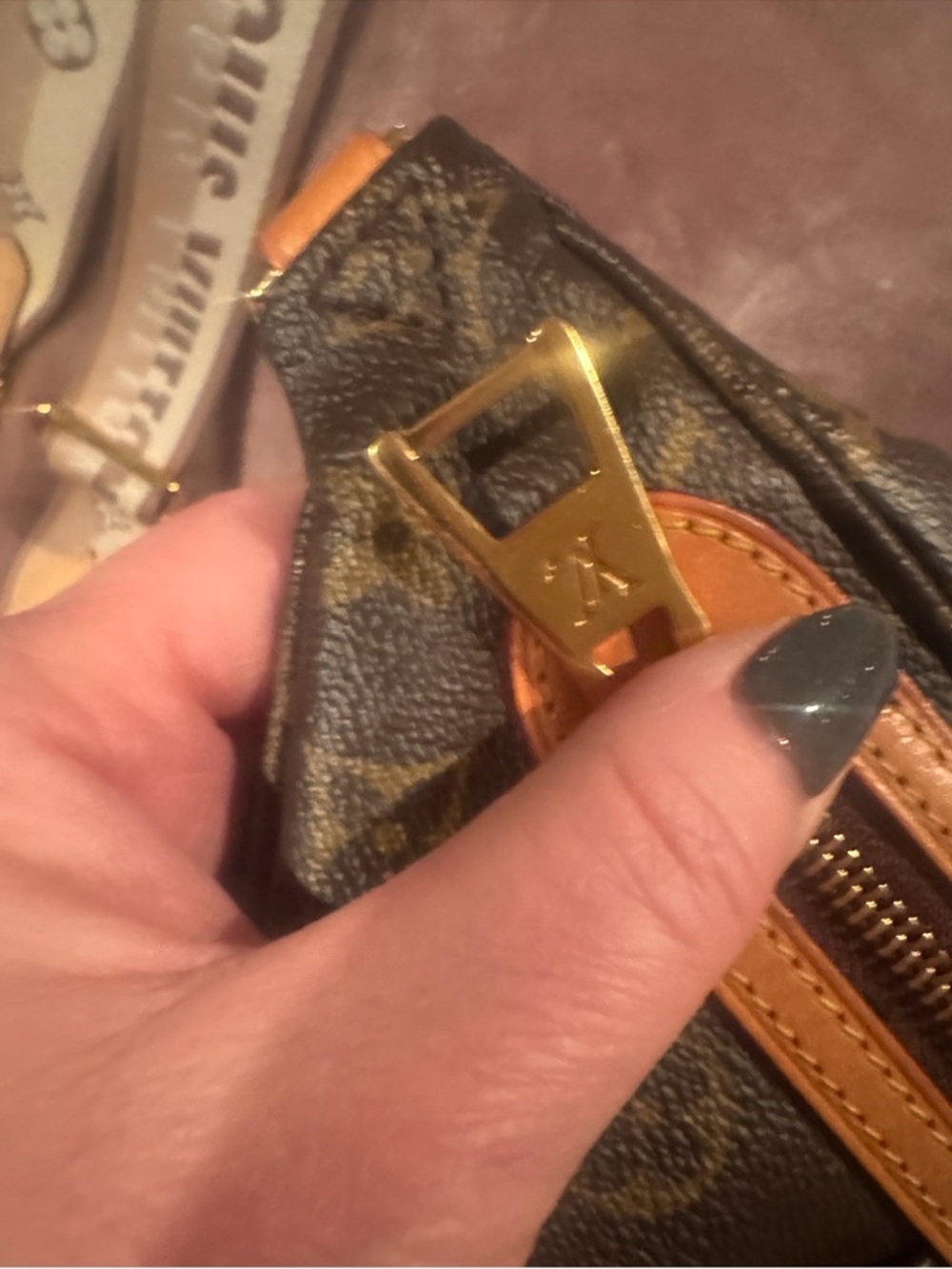 Louis Vuitton Monogram Crossbody in Brown with Tan and Gold Accents. Strap added - Picture 11 of 14